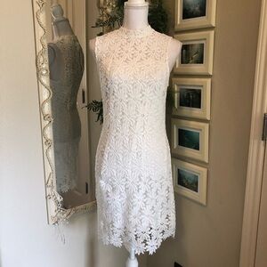 Elegant White Crochet Mini Dress - Sleeveless Lace Shift